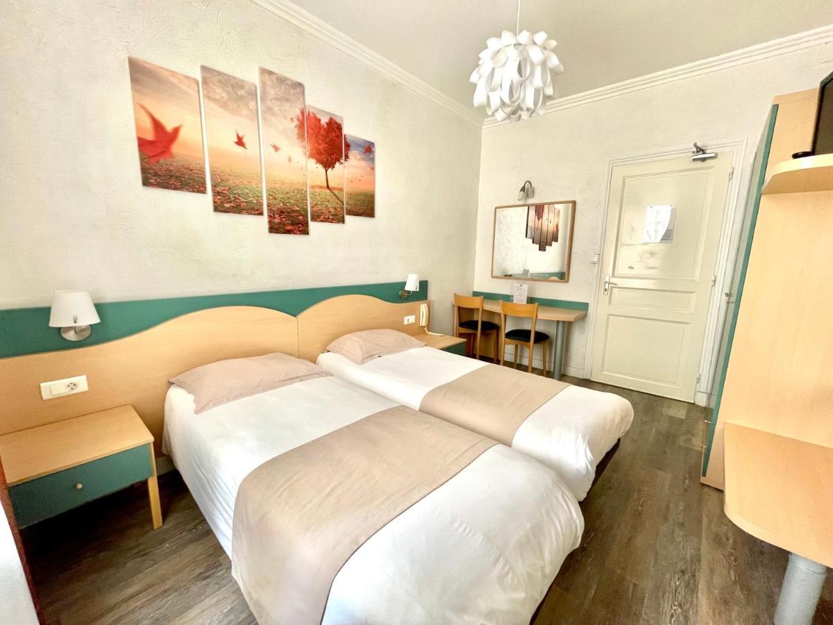 Le Mirval Hotel La Brigue Bagian luar foto
