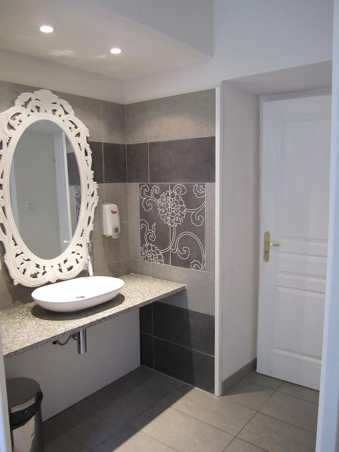 Le Mirval Hotel La Brigue Bagian luar foto