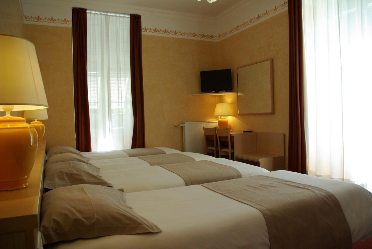 Le Mirval Hotel La Brigue Bagian luar foto