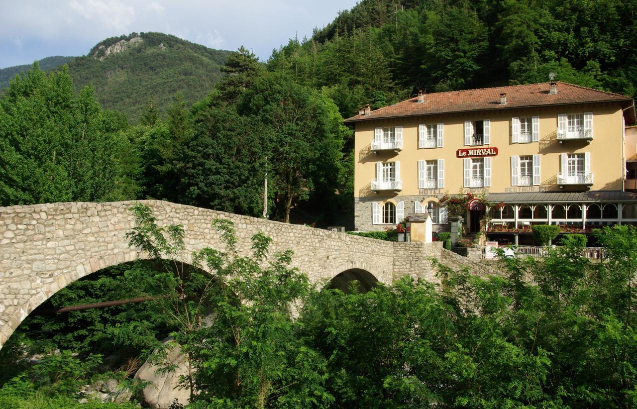 Le Mirval Hotel La Brigue Bagian luar foto